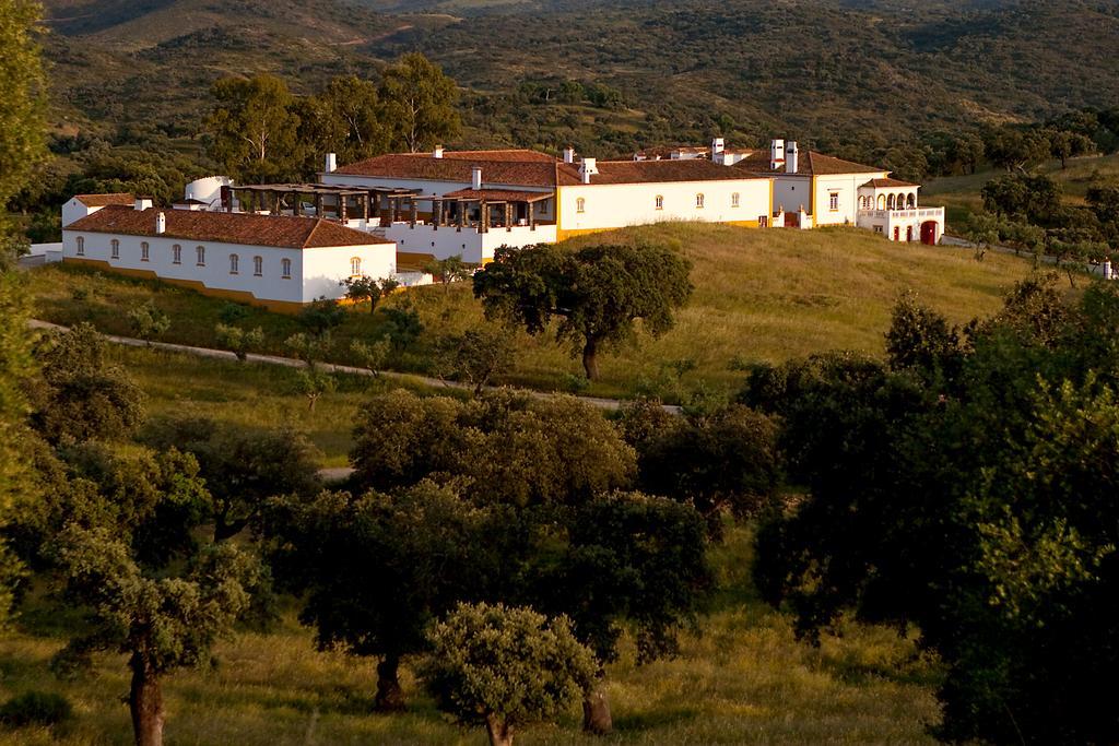 Parque De Natureza De Noudar Barrancos Exteriör bild